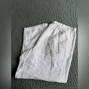 J. Jill White Linen Capri Pants